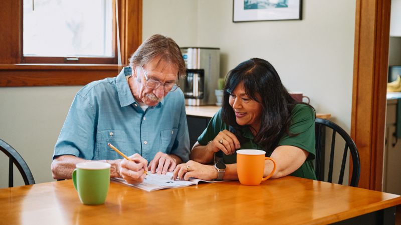 Home Instead caregiver with senior client in West Carrollton, OH