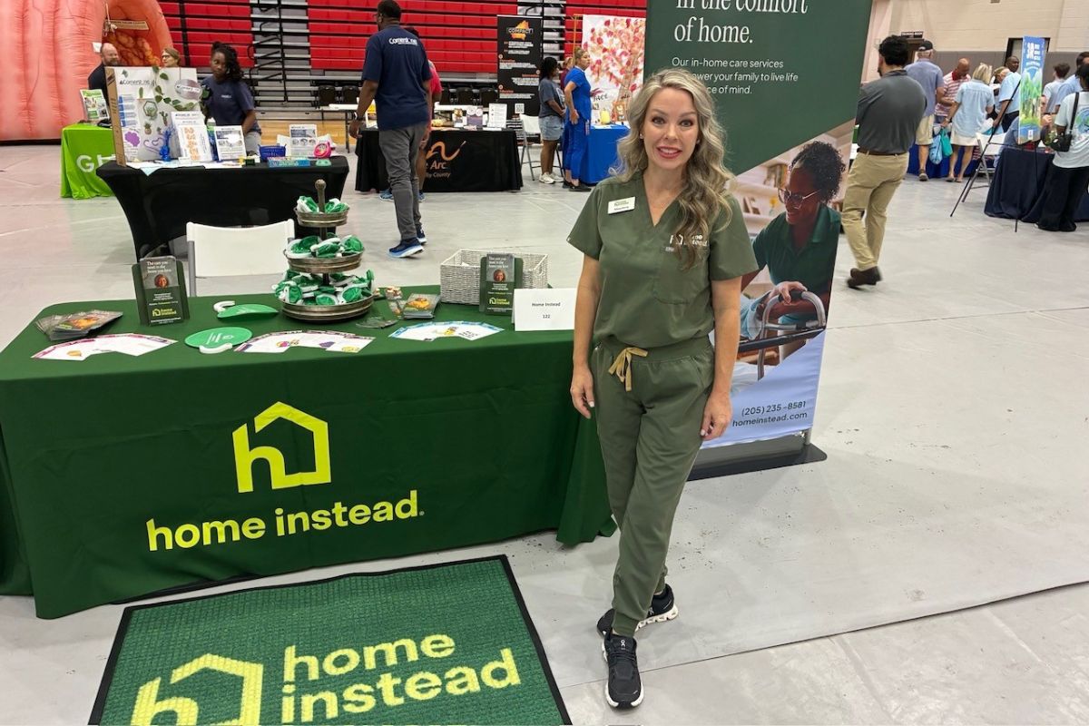 Home Instead Supports Senior Health Fair in Alabaster, AL