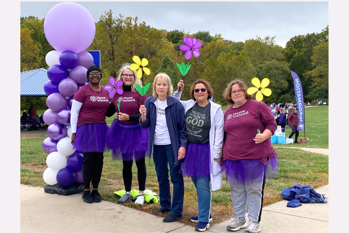 Home Instead of Gladstone, MO Unites Against Alzheimer's