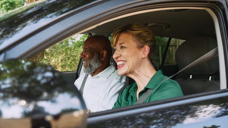 Home Instead caregiver with senior client in Oakwood, OH