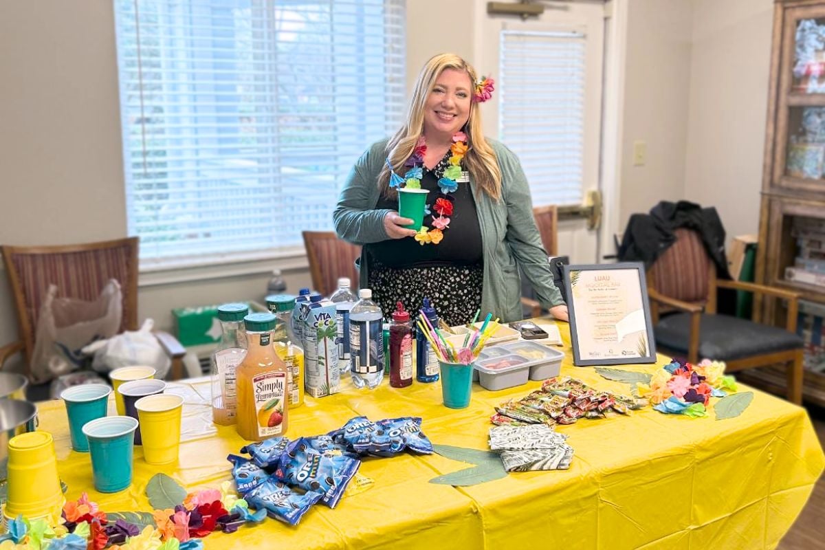 Home Instead of Virginia Beach Throws a Luau for Discovery Commons