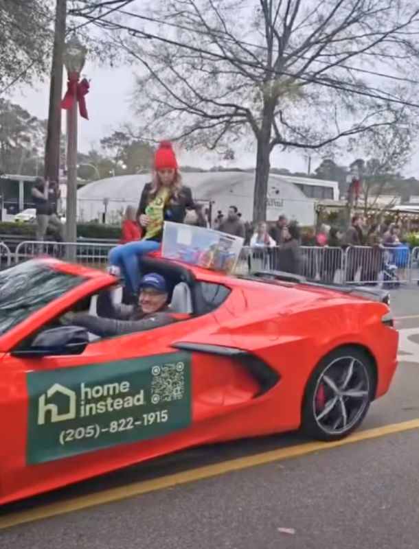 Home Instead at Mountain Brook Christmas Parade