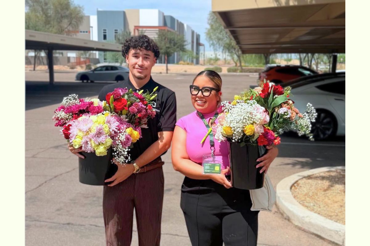Home Instead Keeps Relationships Blooming in Goodyear, AZ