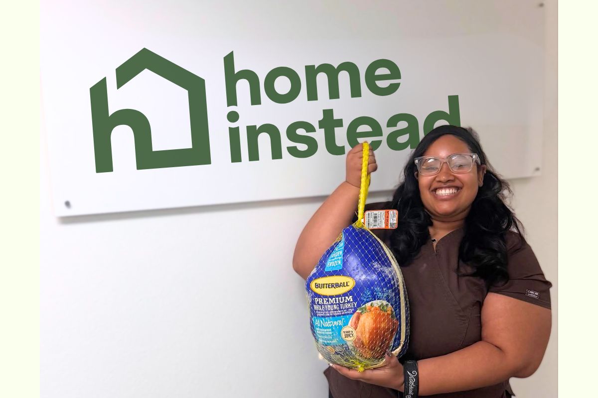 Home Instead Wishes Our Caregivers a Very Full Thanksgiving in Palm Desert, CA