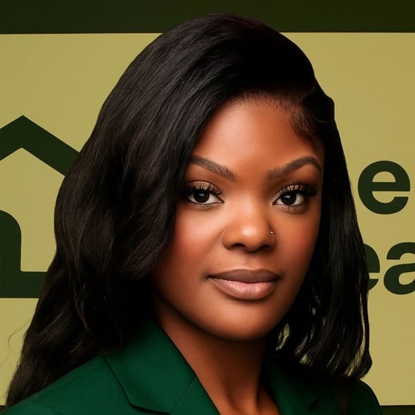 Janet O. - Recruiting Specialist