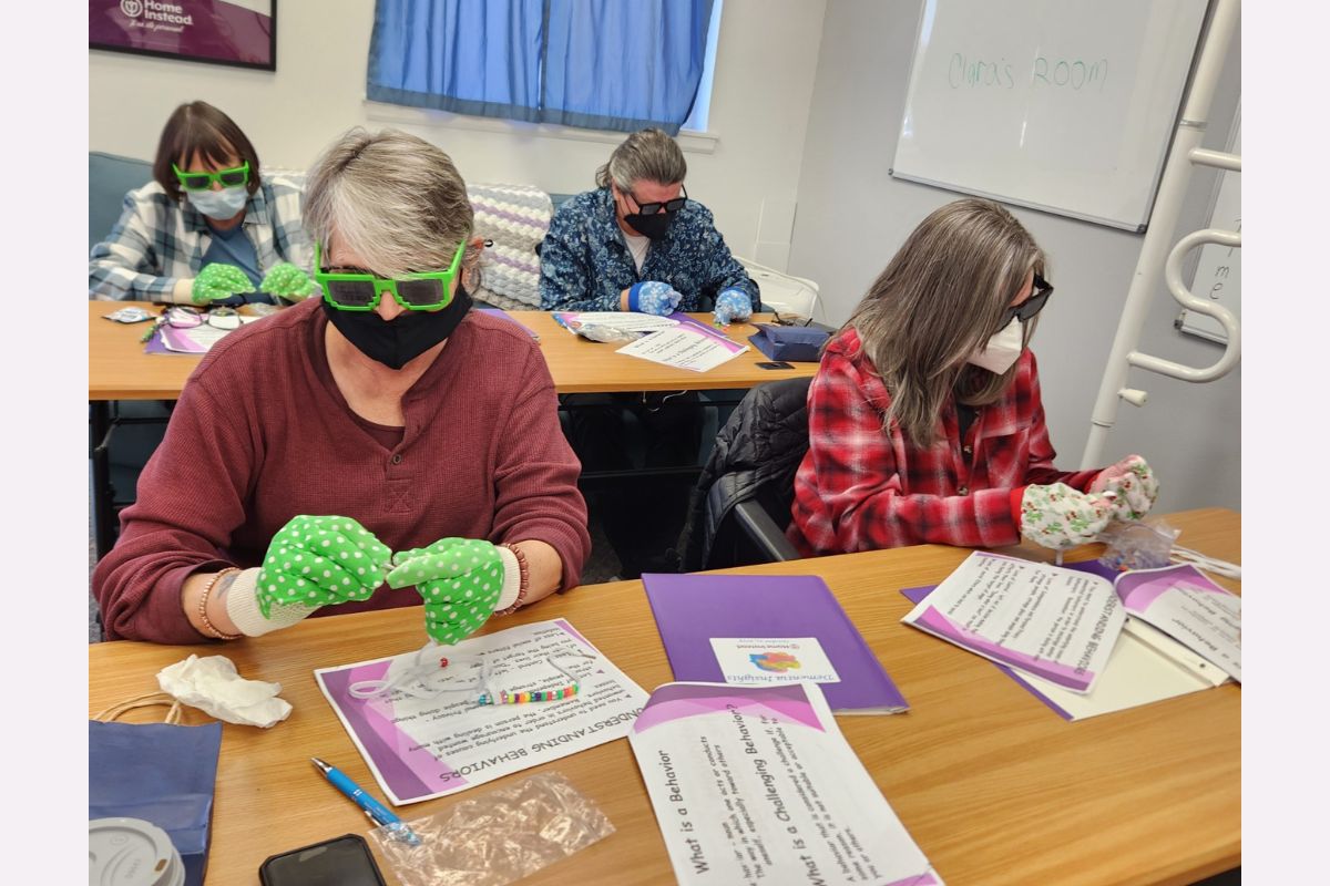 Home Instead Caregivers Participate in Dementia Workshop in Sequim, WA