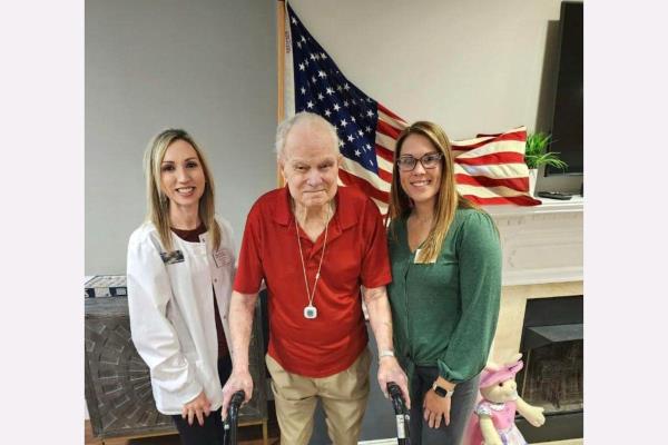 Home Instead Honors Veterans at Morningside Monthly Meeting in Concord, NC