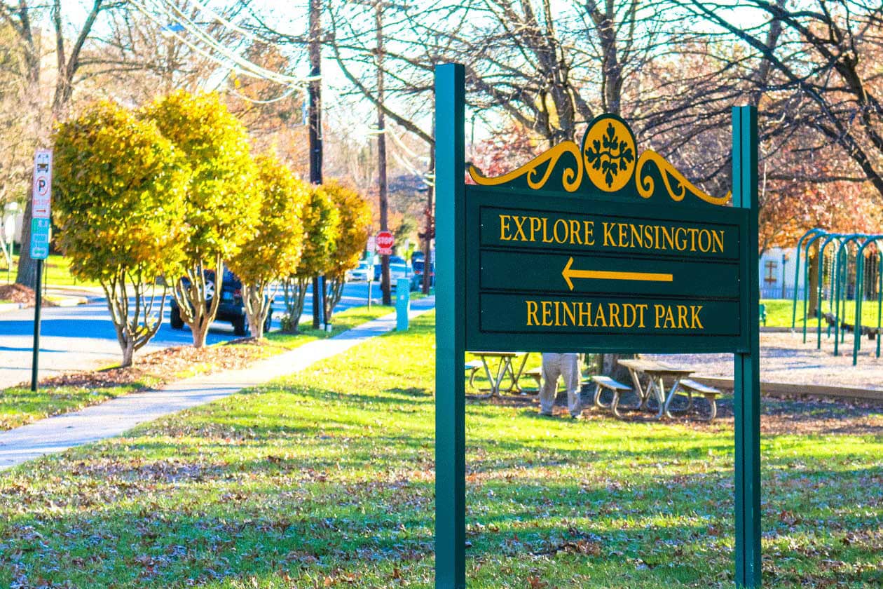 Kensington Reinhardt Park Sign