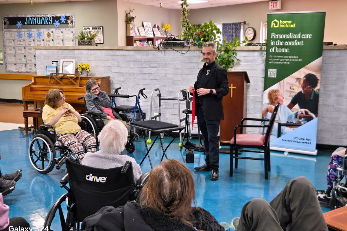 Home Instead Brings a Touch of Magic to Evercare of Jerseyville, Illinois