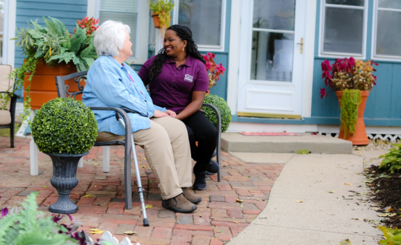 home-instead-caregiver-providing-senior-care-service.jpg