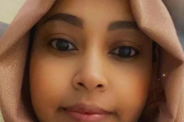 Sahar Hamza 