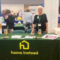 Home Instead Supports Aster Healthy Living Expo in Mesa, AZ