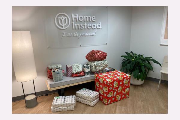 Merry and Bright Recap of Home Instead's Be a Santa to a Senior Program in Richmond, VA