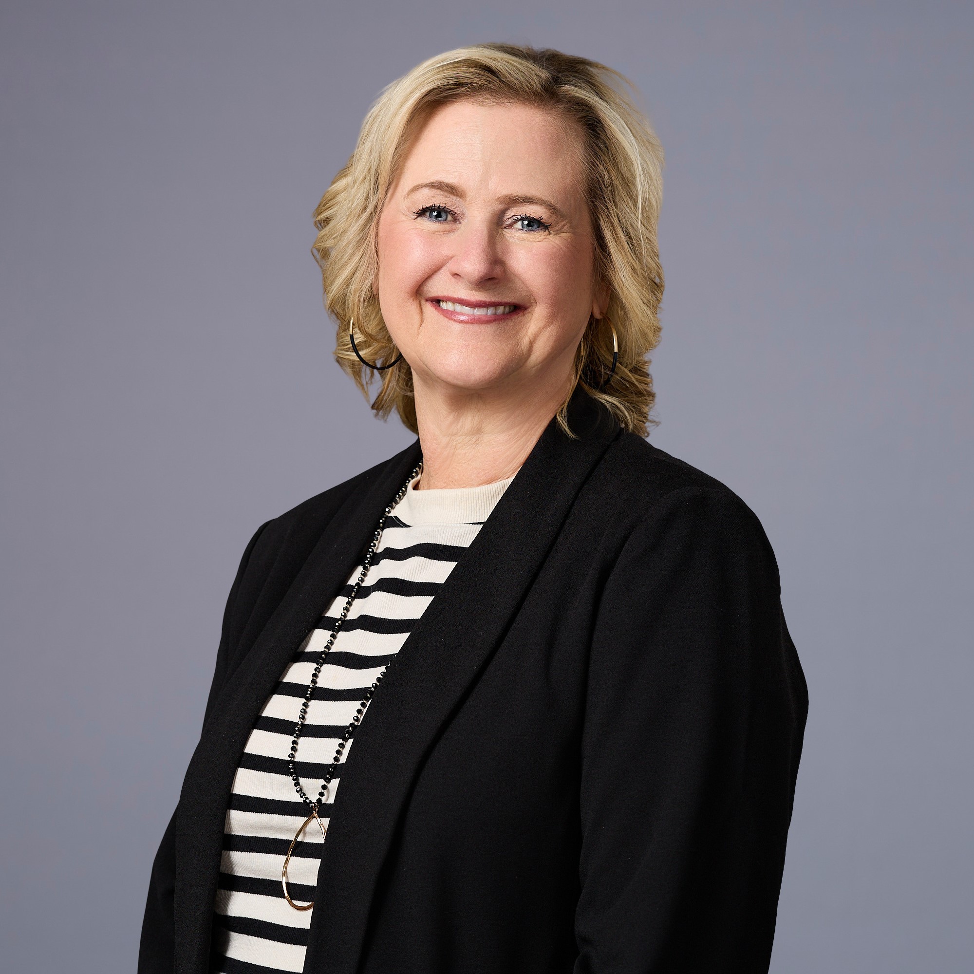 Utz Deanna 826 1593 retouched