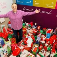 Home Instead of Lincoln Collects Over 1,000 Gifts for "Be a Santa to a Senior" in 2021