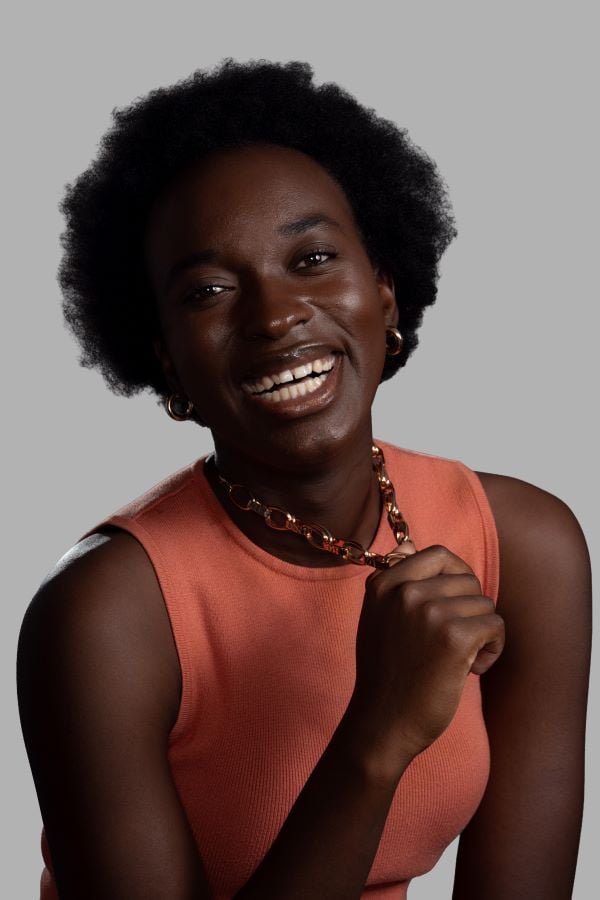 ester shoot 897 Edit Original