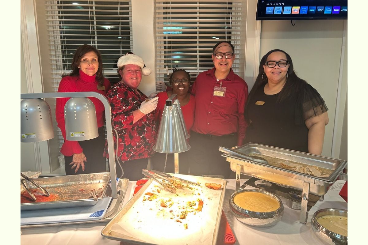 Home Instead Supports South Bay Family Night in Mount Pleasant, SC