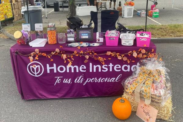 Home Instead Celebrates the Community at Northborough Applefest