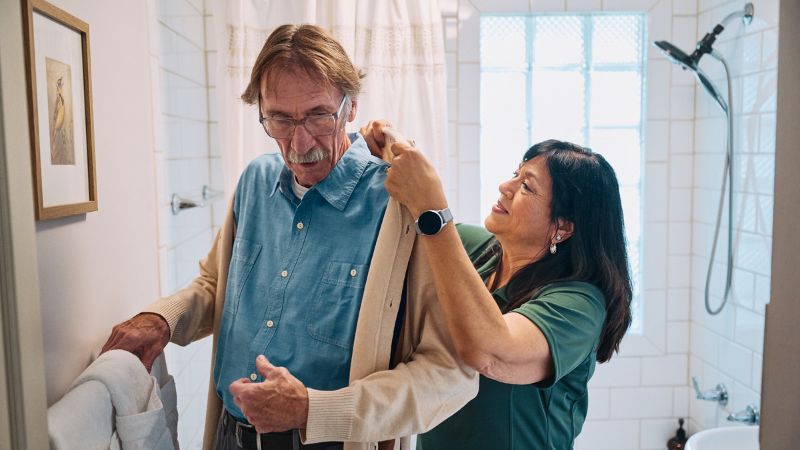 Home Instead caregiver with senior client in Verdi, NV