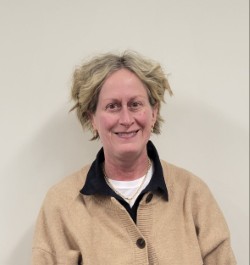 c485b6fd 5a22 40f7 aa6e caa2a683d3bd