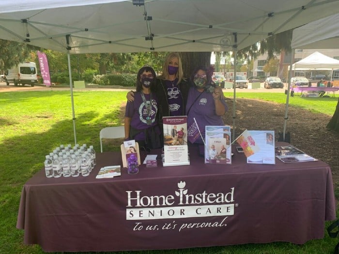 Table at Alzheimer's Walk