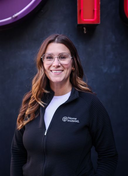 Malorie Headshot .jpg