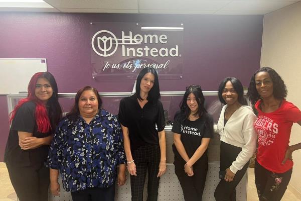 Welcoming New Caregivers at Home Instead of North Phoenix, AZ