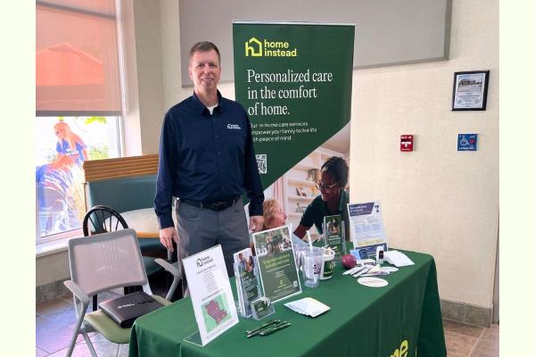 Home Instead Connects with Future Caregivers at JWCC Resource Fair in Quincy, IL