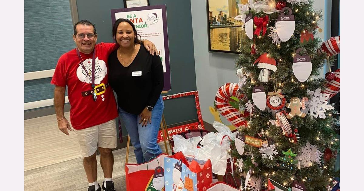 Home Instead Celebrates Be a Santa to a Senior Success in Lakeland, FL