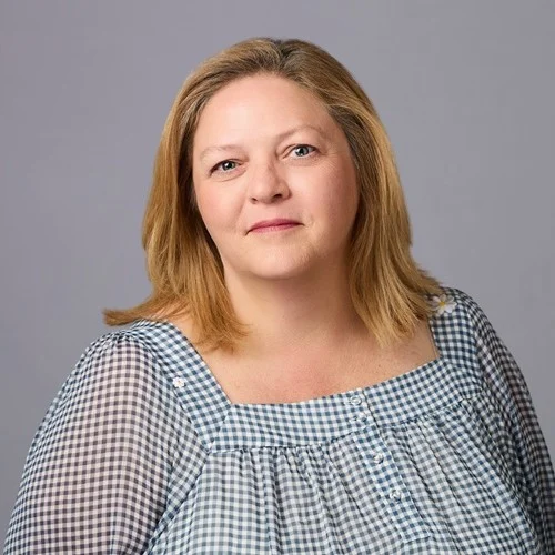 Lambert Darla headshot